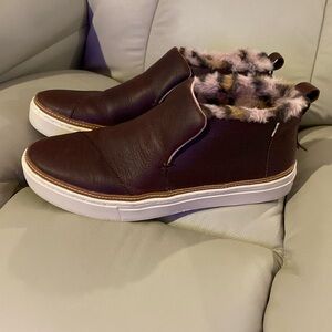 TOMS Paxton Leather Sneakers